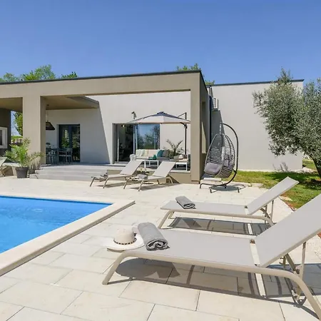 Holiday home Tonina *